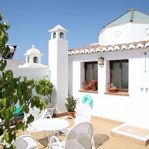 Gasthuis Easy Bronce, Nerja